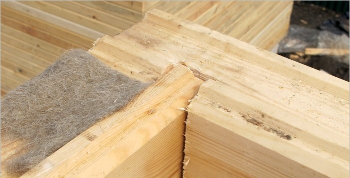 Статья Стоит ли использовать джутовый утеплитель для деревянного дома?